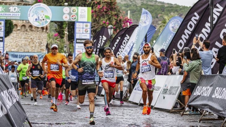 Salomon Çeşme Yarı Maratonu Ege'nin Eşsiz Doğasında Koşulacak
